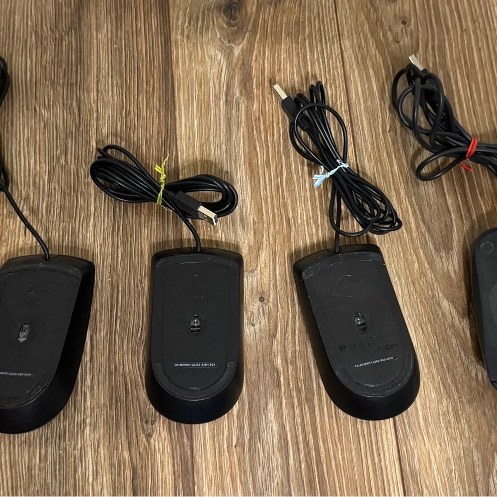 Black Wired Computer Mouse